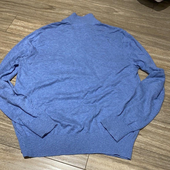 Banana Republic pull over - Picture 6 of 7